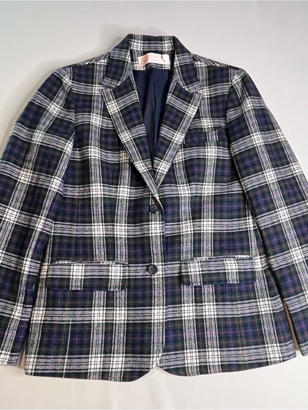 Vintage Plaid Pendleton Two-Button Blazer Jacket in Navy and White Size 6